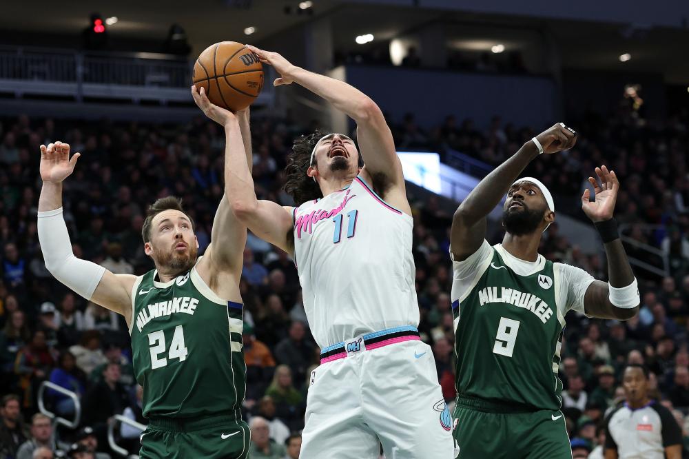 组合之间的 组合之间的